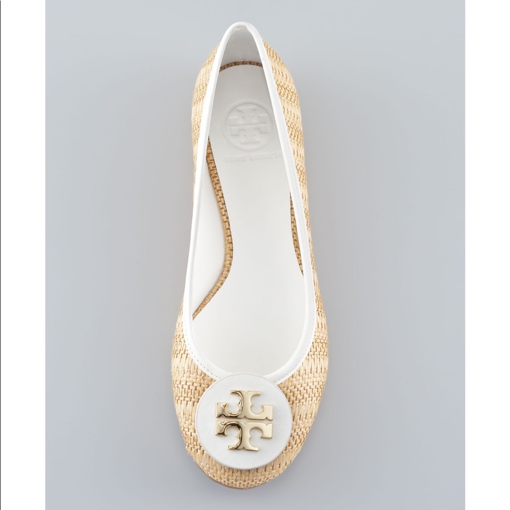 Tory Burch Women’s Reva Raffia Straw Flats